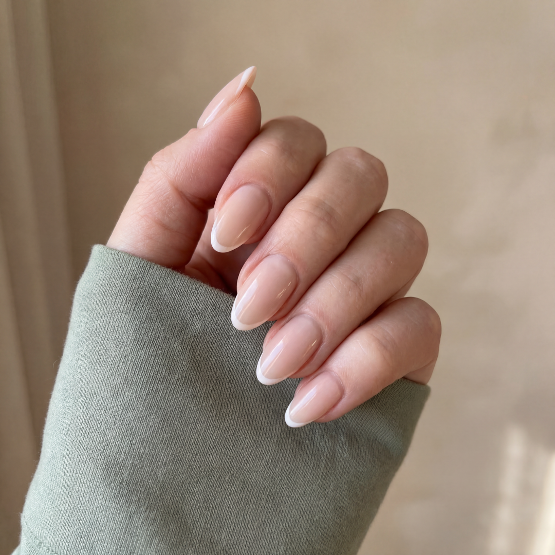 Bella (Short Almond)